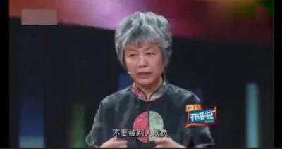 公安大学教授李玫瑾：“孩子被打了？打回去啊！”